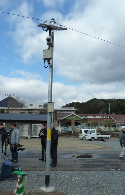 九州北部豪雨の仮設住宅に防犯カメラの設置